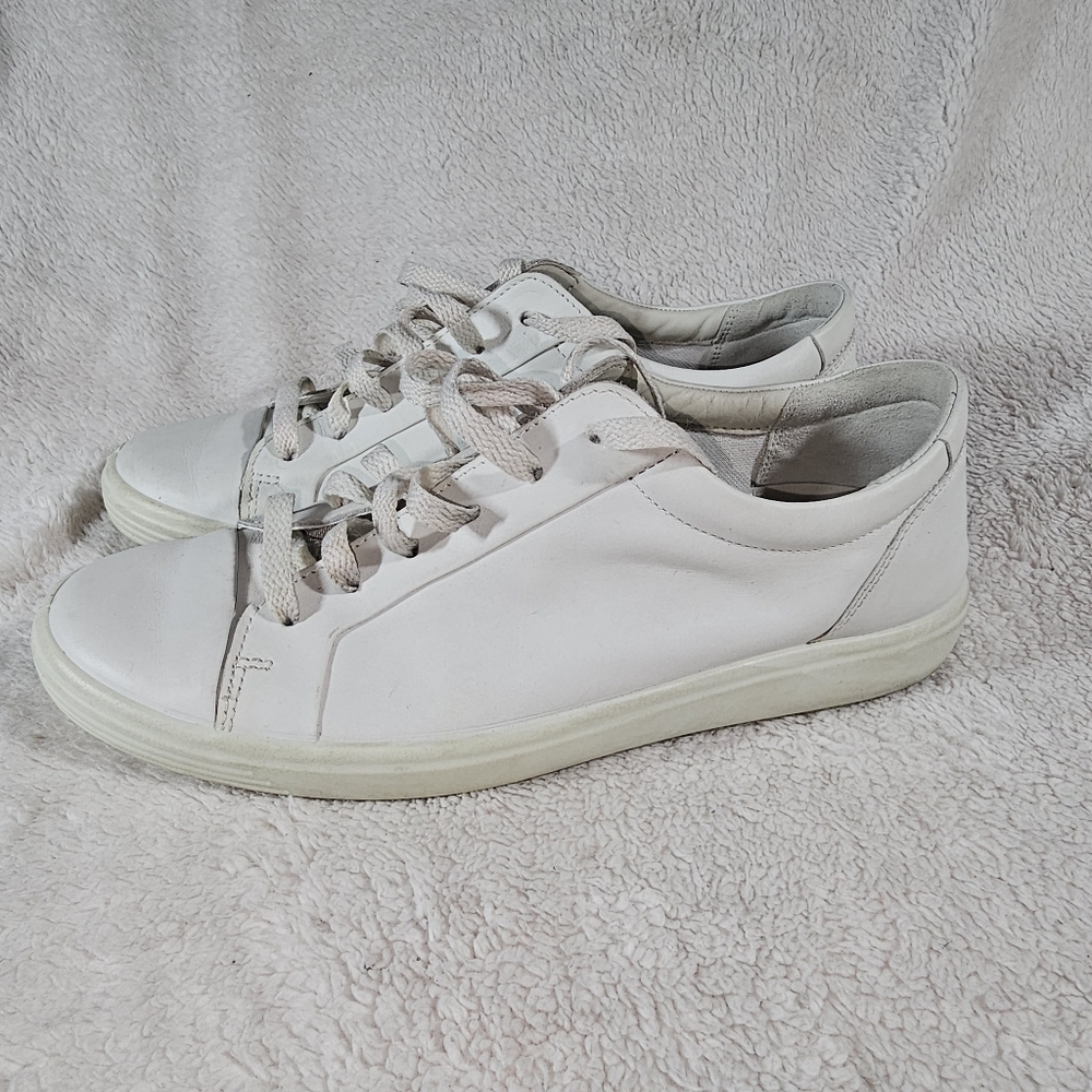 ECCO SOFT WHITE LEATHER SNEAKERS SIZS 10/10.5